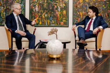 Abazović sa ambasadorom Finske: Crna Gora podržava zahtjev Finske da bude članica NATO