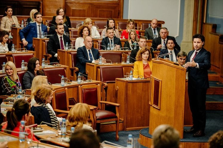 Dritan Abazović - Ženski parlament