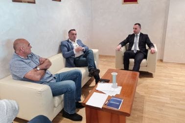 Министар Шћекић разговарао са представницима Синдиката запослених у здравству