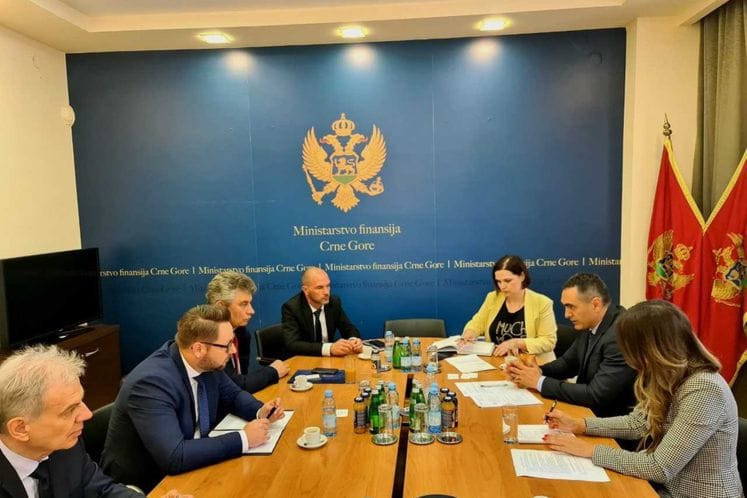 Fotografija sa sastanka