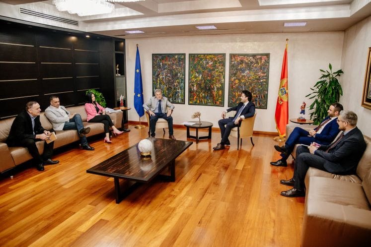 Abazović meets representatives of Union of Free Trade Unions of Montenegro