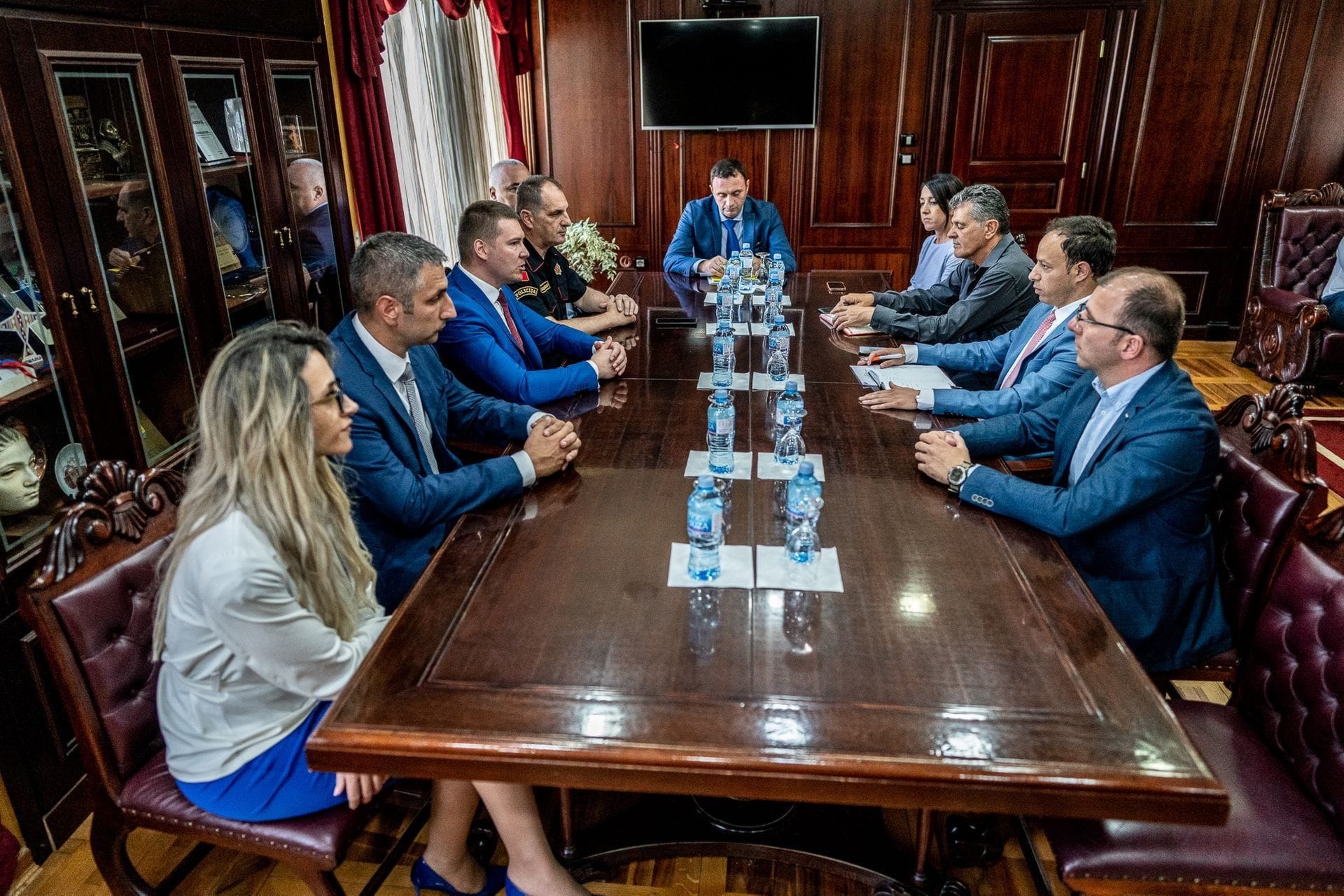 Sastanak ministra Adžića sa predsjednikom Opštine Ulcinj