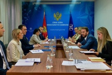 Konjević sa Vukovićem: Ministarstvo odbrane i Glavni grad spremni za obnavljanje saradnje