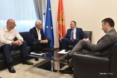 Ministar Zoran Miljanić sa predstvanicima Zajednice opština CG