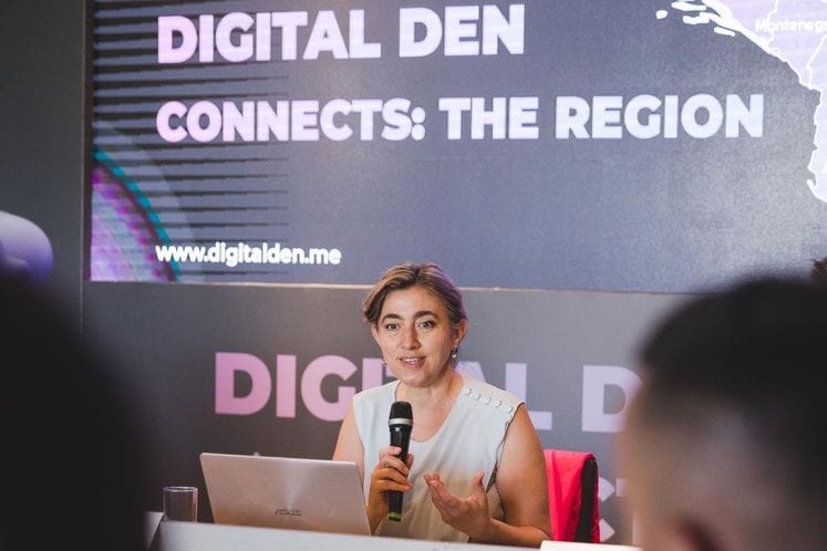 Digital den connects-Region