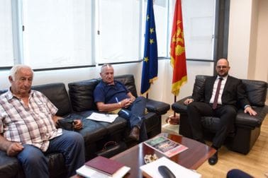 Adrović se sastao sa predstavnicima Saveza udruženja penzionera Crne Gore