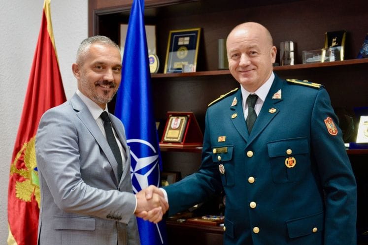 Načelnik Generalštaba VCG sastao se sa direktorom Uprave policije