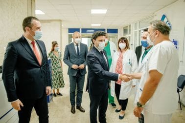 Премијер и министар здравља обишли Ургентни блок КЦЦГ