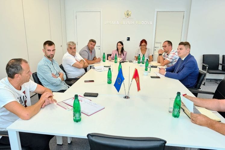 Operativni sastank u vezi rekonstrukcije puta Gubavač – Bistrica