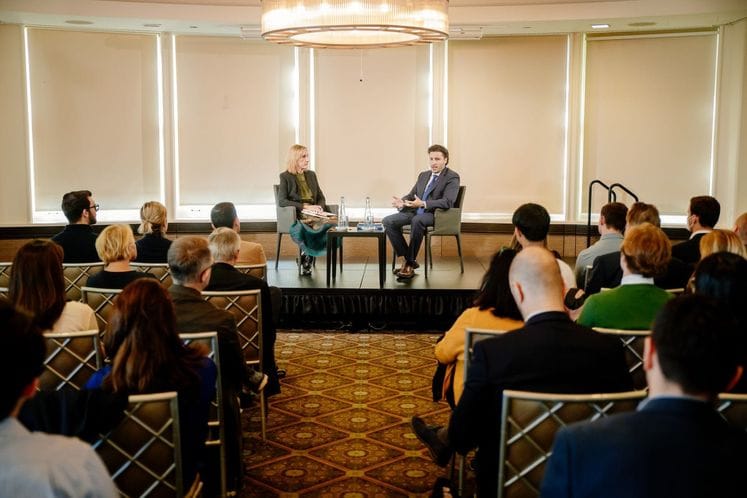 Абазовић одржао предавање и представио нову ауторску књигу на Универзитету Колумбија у Њујорку