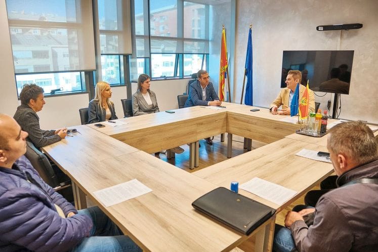 Potpisivanje ugovora sa NVO za oblast energetike i energetske efikasnosti