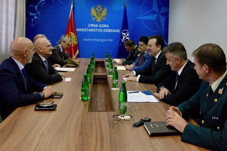 Perović sa generalom Portolanom: Prioritet zajedničke nabavke Crne Gore i Italije za potrebe sistema odbrane
