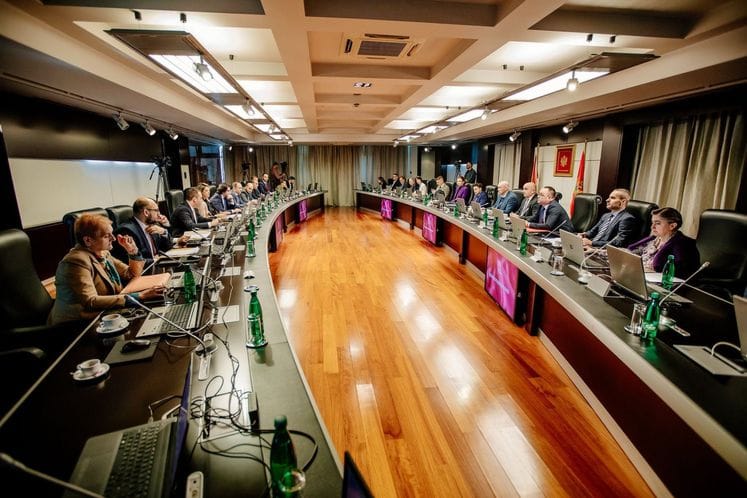 the 30th Cabinet session