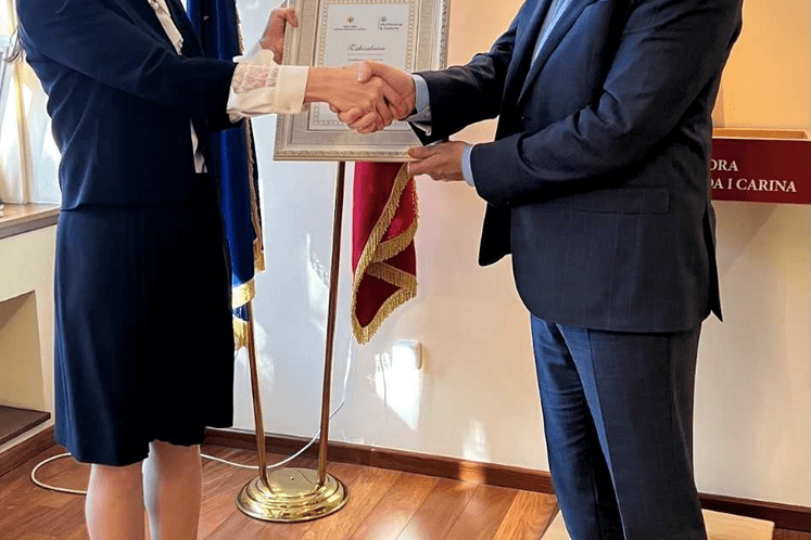 Crna Gora domaćin Regionalnog sastanka direktora Uprava carina zemalja Zapadnog Balkana -Uručene zahvalnice predstavnicima Uprave za prihode i carine Njenog Veličanstva (HMRC)