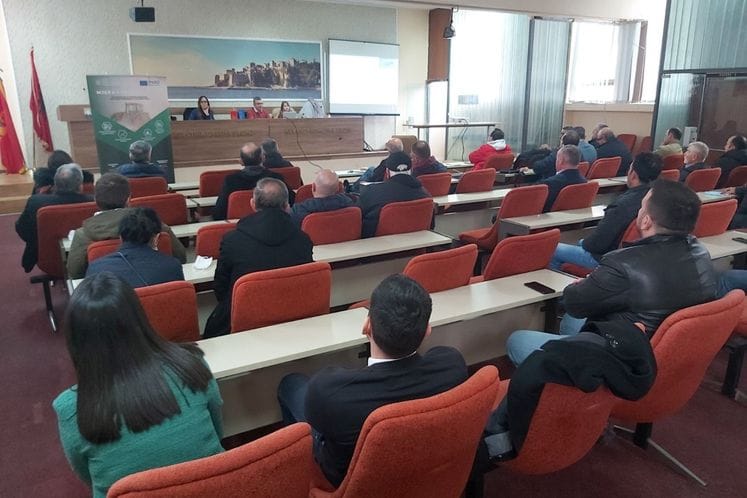 Danas u opštinama Bar i Ulcinj organizovana poslednja prezentacija o investicijama u primarnu poljoprivrednu proizvodnju, a još sedam dana do objave IV javnog poziva za korišćenje sredstava iz IPARD II programa za Mjeru 1