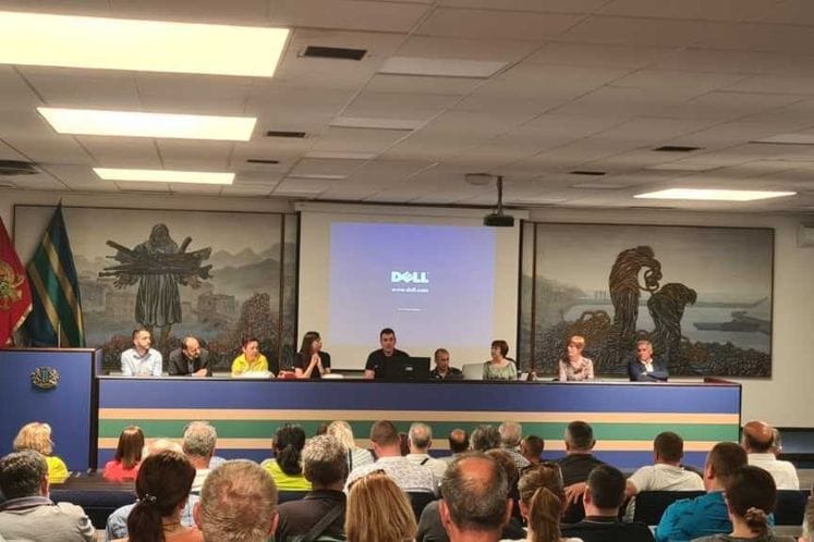 Održana tribina za poreske obveznike iz Bara i Ulcinja