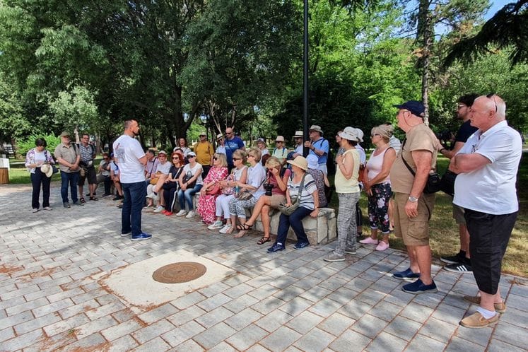 Članovi Vijeća Crnogorske nacionalne manjine Hrvatske u posjeti Crnoj Gori