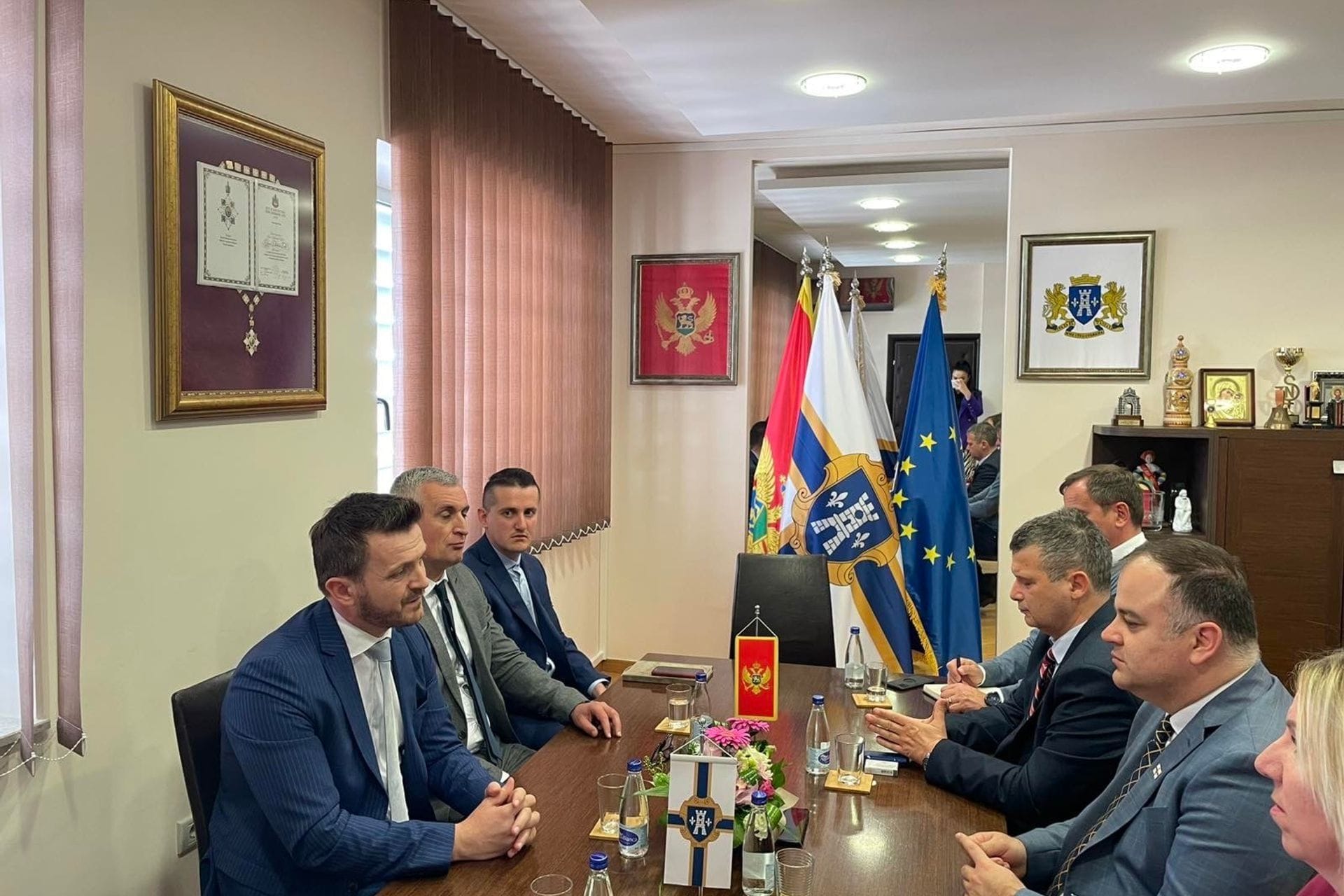 Ministar javne uprave, mr Marash Dukaj, sa saradnicima, boravio je danas u radnoj posjeti opštini Herceg Novi