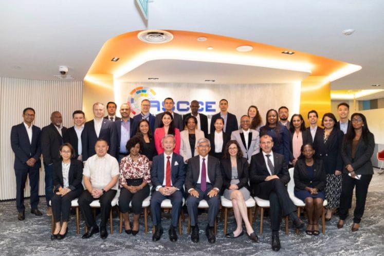 Singapur D. Polović