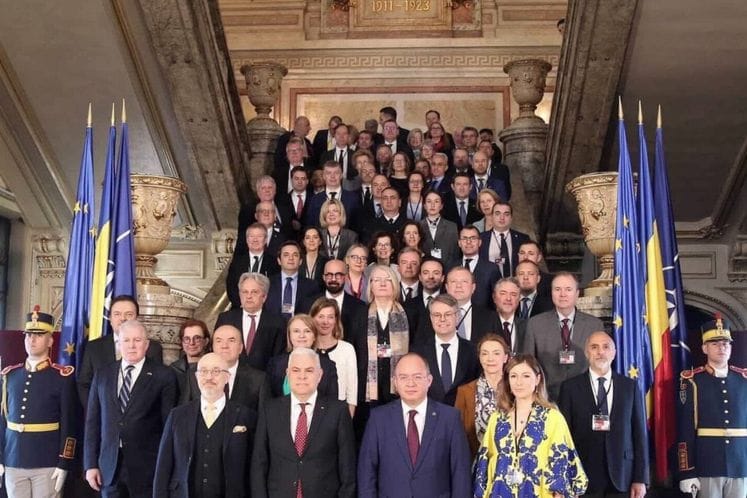 Perović sa ministrom odbrane Moldavije i zamjenicom ministra odbrane Njemačke