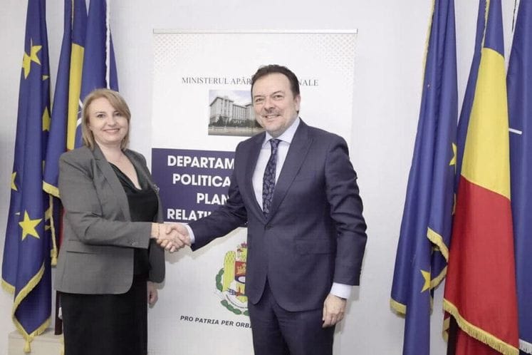 Državni sekretar Ministarstva odbrane dr Krsto Perović sa državnom sekretarkom Ministarstva odbrane Rumunije