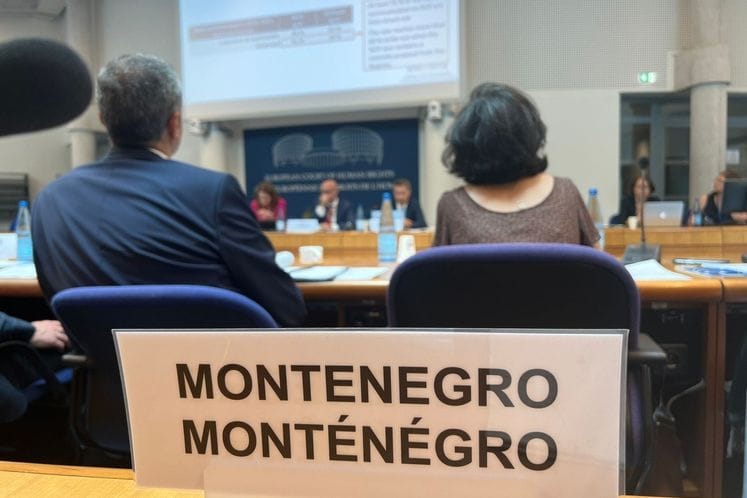 Sastanak Vladinih agenata