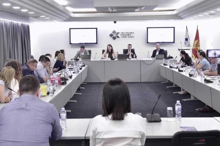 privredna komora i ministarstvo odbrane