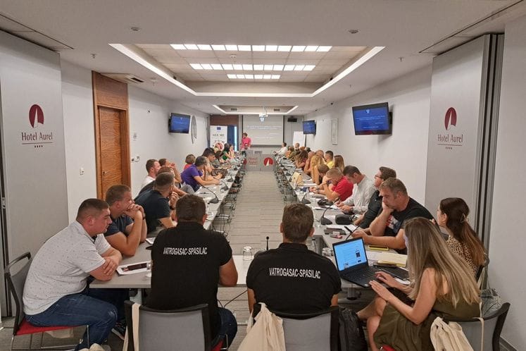 Obuka operativnih jedinica za postupanje sa osobama sa invaliditetom u slučaju elementarnih nepogoda i drugih nesreća