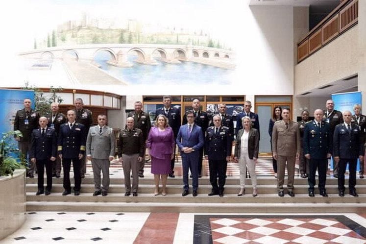 General Lazarević na konferenciji načelnika generalštabova (A-5)