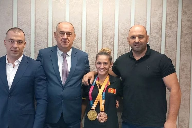 Prijem džiju džicu prvaka