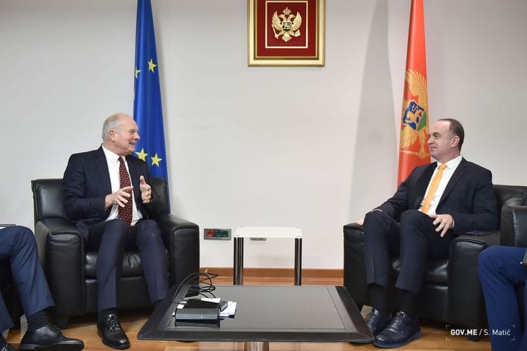 Potpredsjednik Gjeloshaj