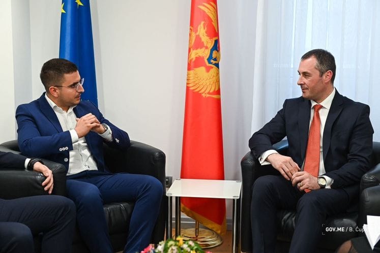 Dragoslav Šćekić, sastao se sa predstavnicima Studentskog parlamenta Univerziteta Crne Gore