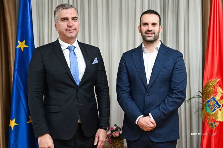 Премијер Милојко Спајић са амбасадором БиХ Бранимиром Јукићем