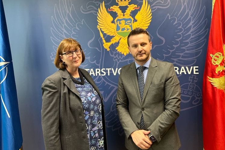 ministar Dukaj -britanska ambasadorka Meken (1)