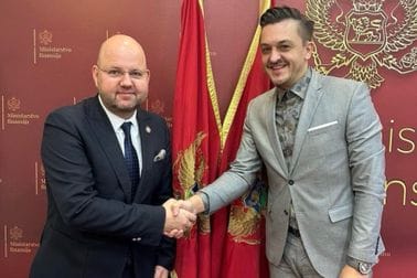 novica vuković i un