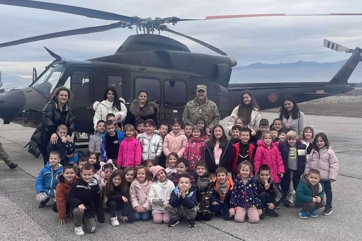 JPU "Đina Vrbica" na vojnom aerodromu "Knjaz Danilo"