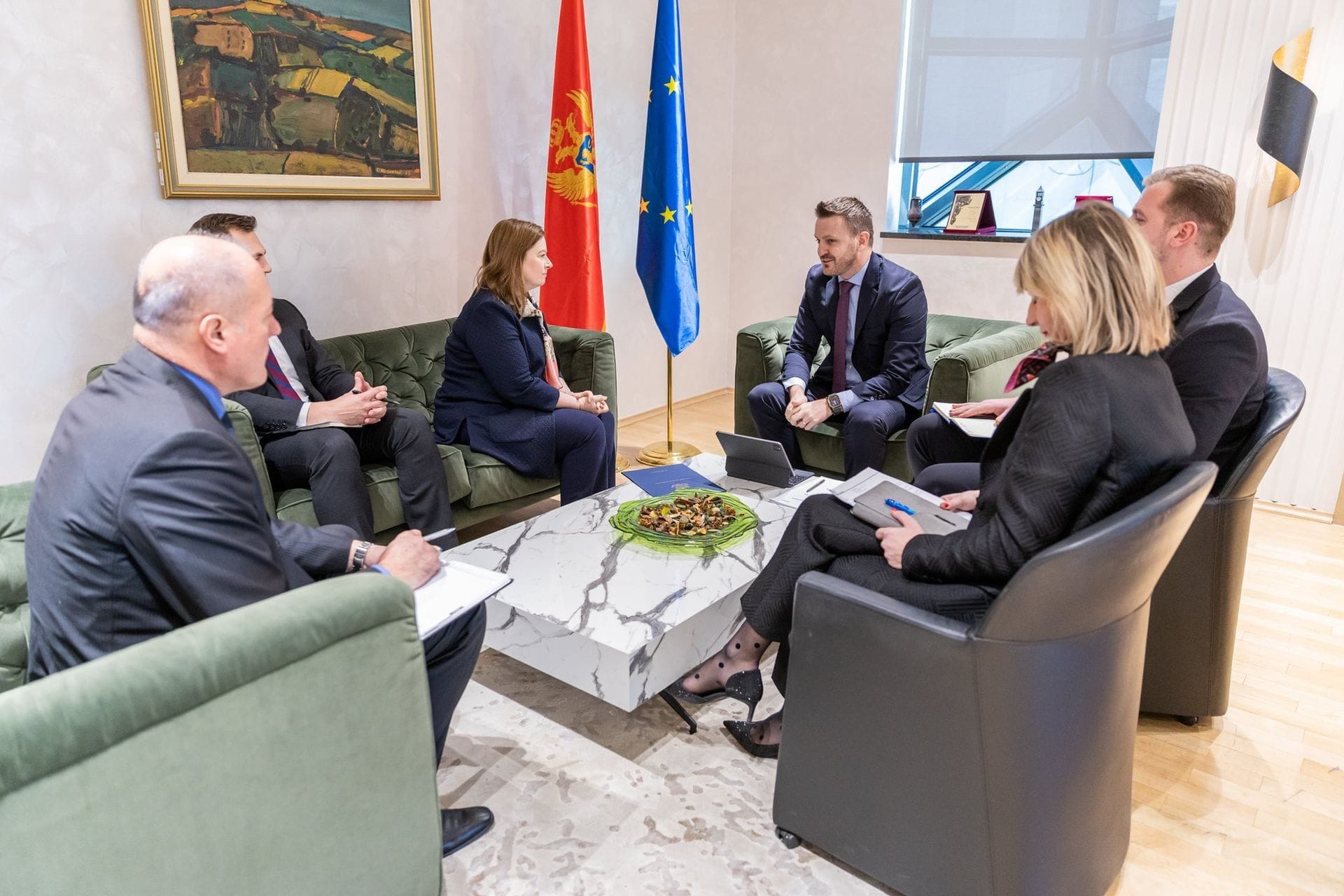 Sastanak ministar Dukaj-ambasadorka SAD Rajnke (3)