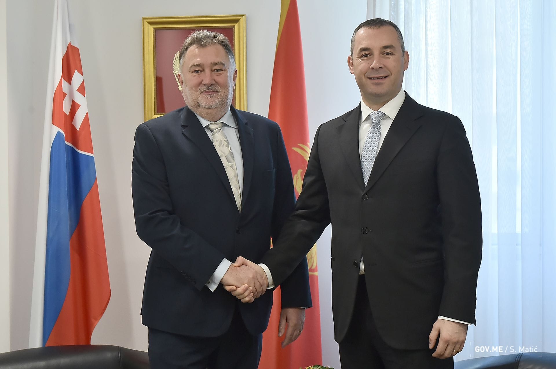 DBM Cekic sa stretáva so slovenským veľvyslancom Borisom Gandelom
