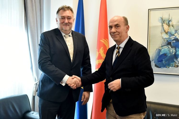 dr Srđan Pavićević, sastao se sa ambasadorom Republike Slovačke u Crnoj Gori, gospodinom Borisom Gandelom