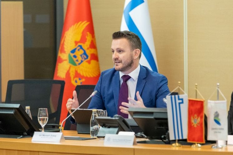 ministar Marash Dukaj okrugli sto (1)