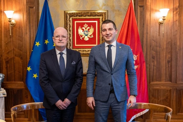 DPM Bečić meets with CPT President Alan Mitchell