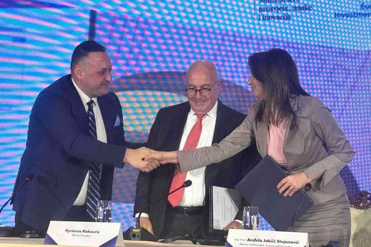 Potpisan ugovor izmedju Uprave za kapitalne projekte i Ministarstva prosvjete,nauke i inovacija o modernizaciji i opremanju 13 objekata u Crnoj Gori