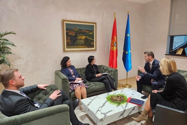 Ministar Dukaj primio ambasadorku Slovenije: Saradnja dvije države u oblasti
javne uprave i digitalizacije primjer za cio region