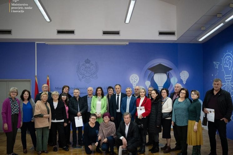 Penzionisani prosvjetni radnici