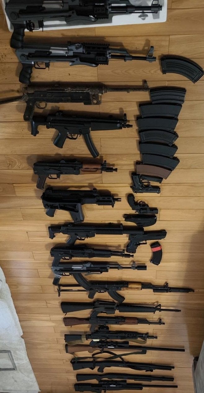 gallery.media[0].alt