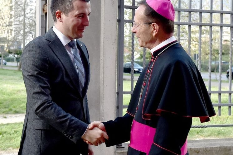 Aleksa Bečić - Rrok Gjonlleshaj