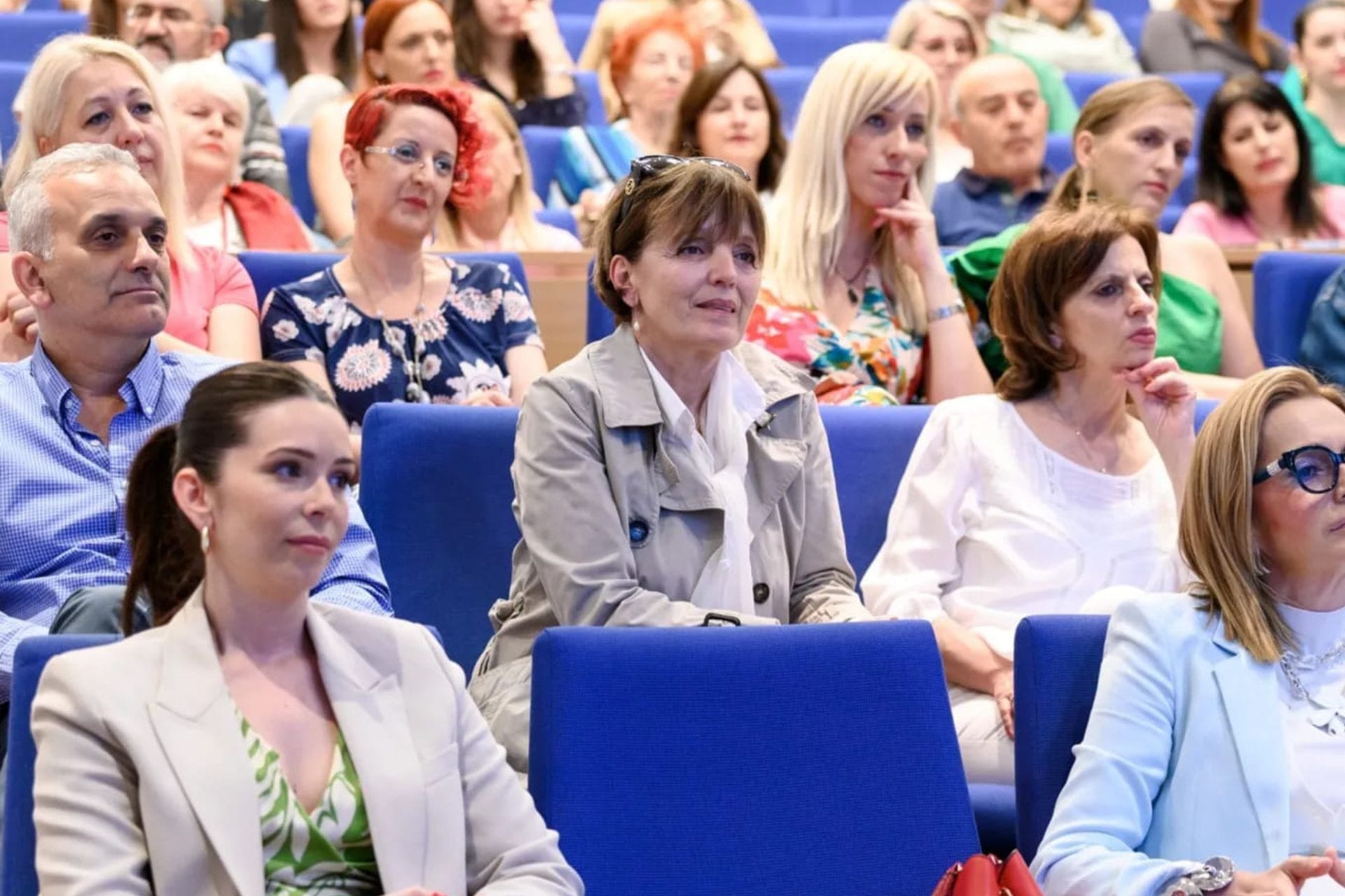 "Dug zemlji koja te je rodila" Jasenka Lalović