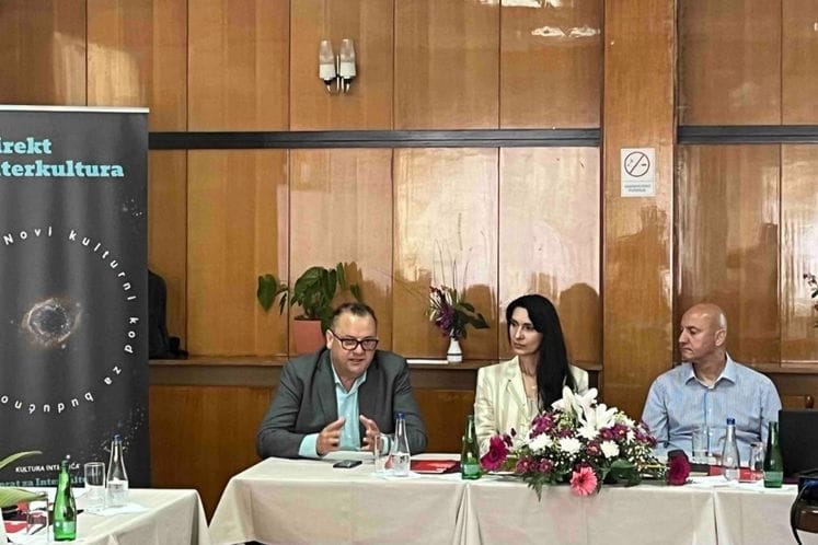 Стратегија интеркултура Стратегија интеркултура