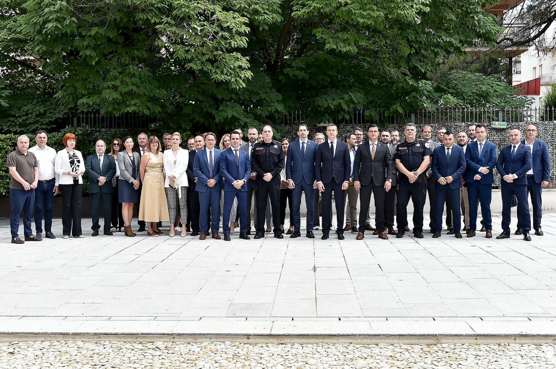 gallery.media[0].alt