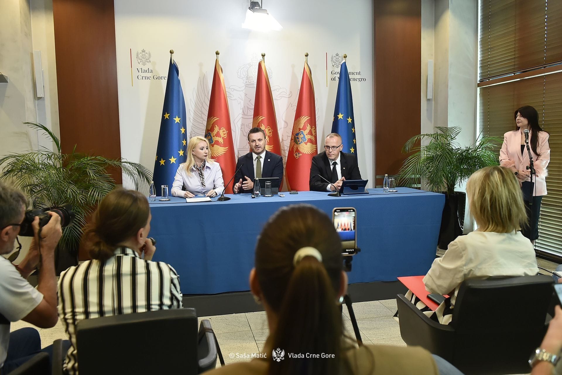 Vlada kreirala program obuka za pripemu držanih službenika za rad u institucijama EU